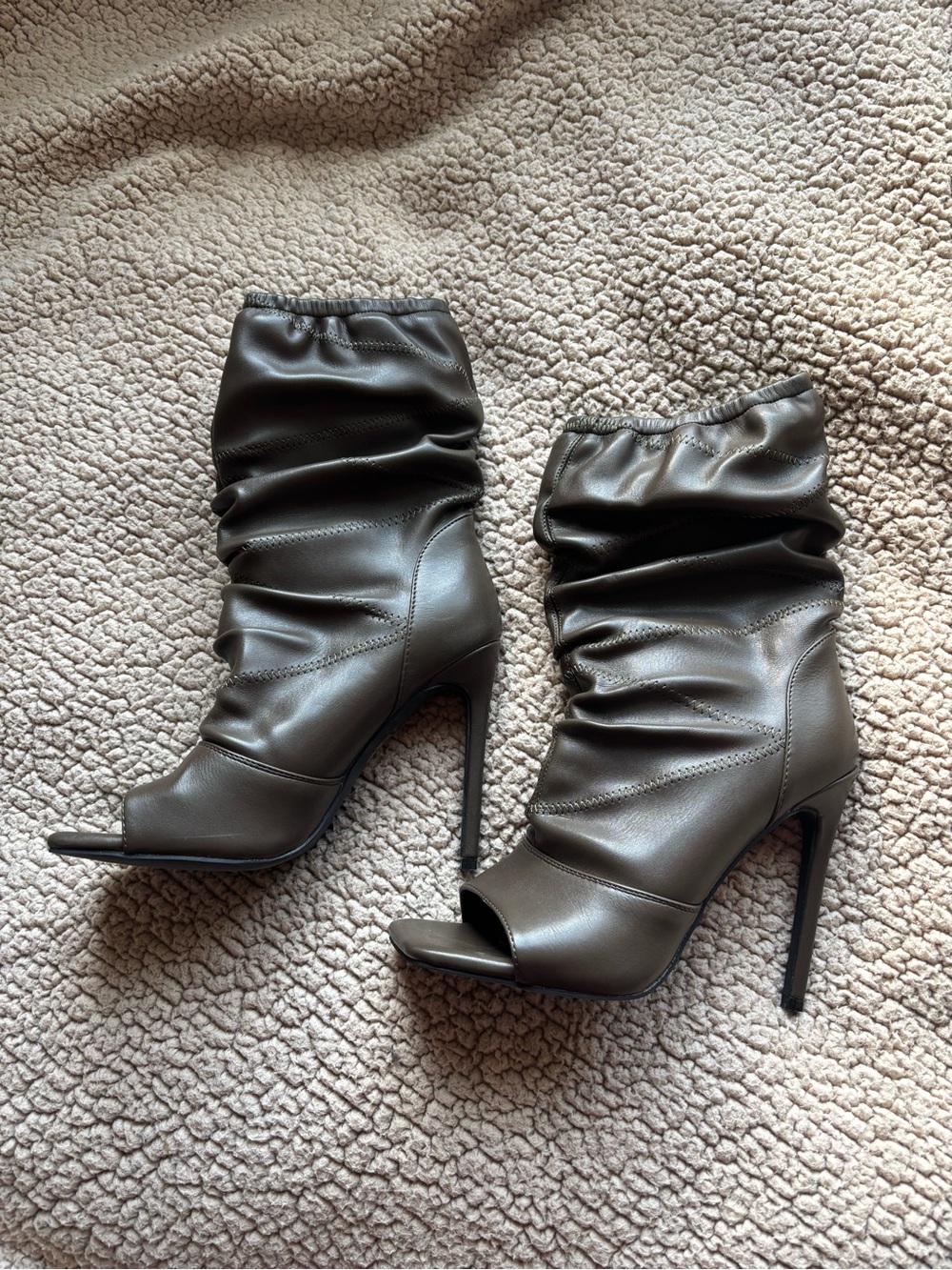 Slouchy Peep-Toe High Heel Boots in Grayish Green